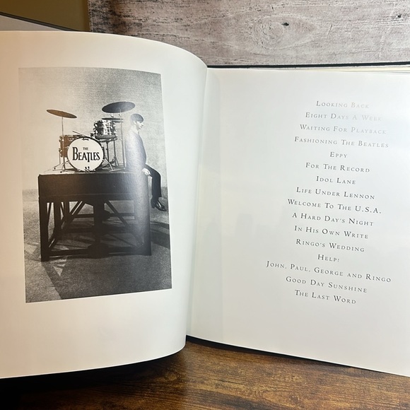 The Beatles A Private View Coffee Table Book 1990 Robert Freeman - Picture 5 of 6